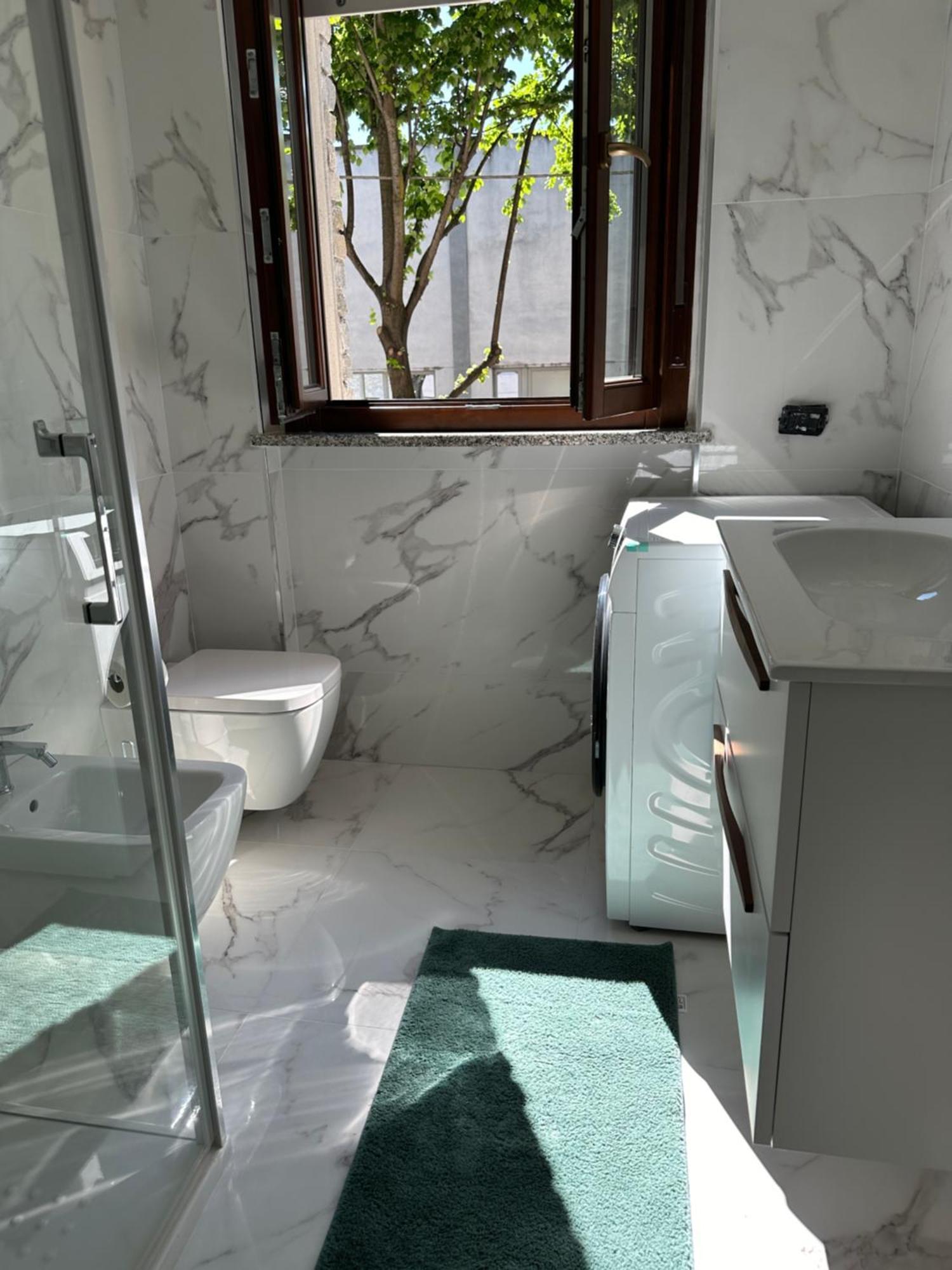 Stunning Deluxe Downtown Studio Busto Arsizio Exterior foto
