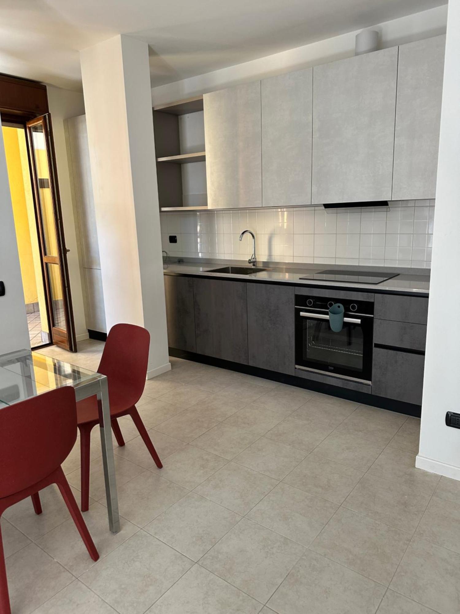 Stunning Deluxe Downtown Studio Busto Arsizio Exterior foto